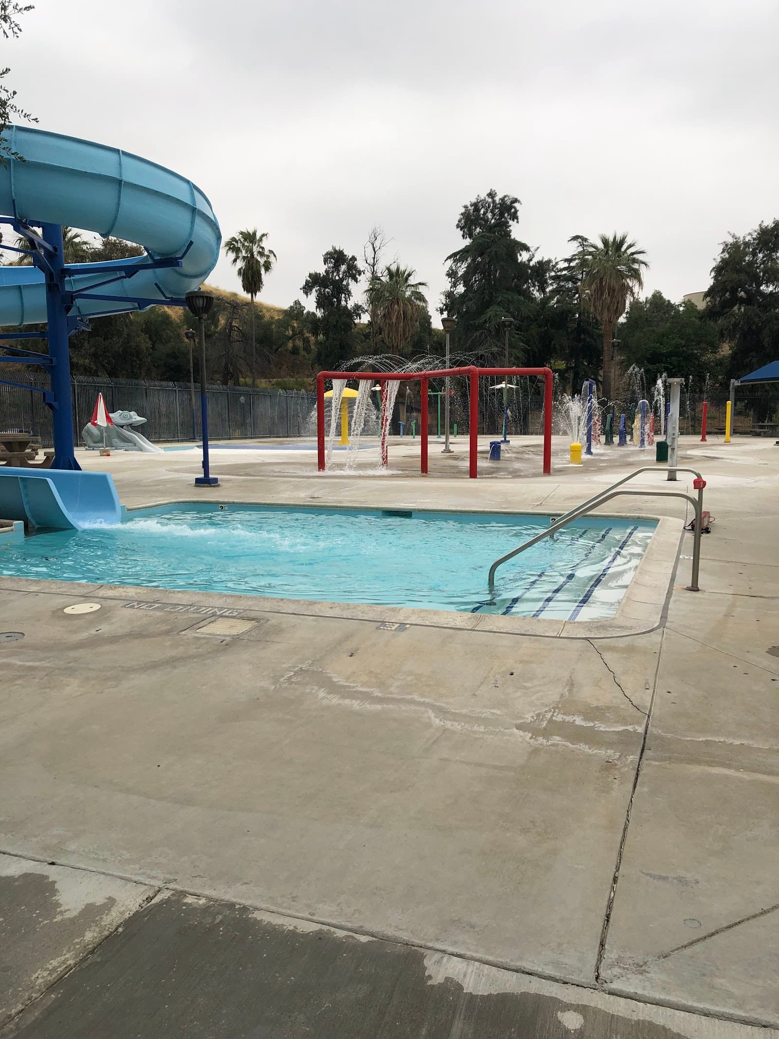 Weekly Pool Cleaning photo 3